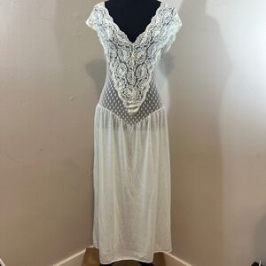 Vintage Circa 2000 Pale green Lace Dress Bridal Lingerie Gown Romantic Boudoir